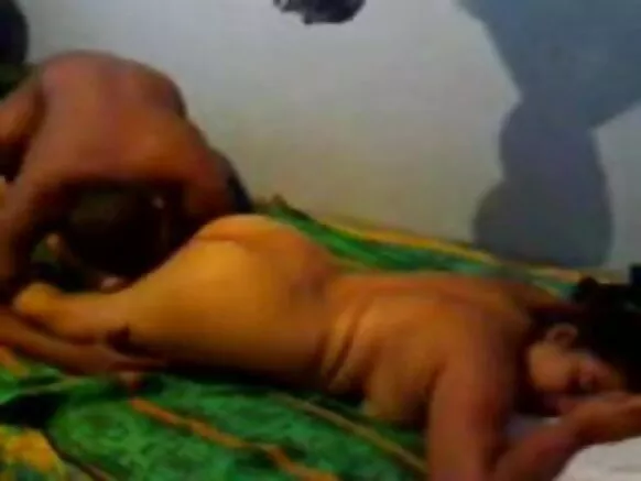 Shangazi Mdogo wa India Kusini Anapata Video za Ngono za Mkundu, Matumbo Makubwa Vitendo vya Utangulizi.