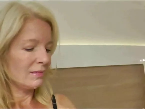 Mkundu blonde milf waliokomaa mexican wanawake wakifanya ngono.