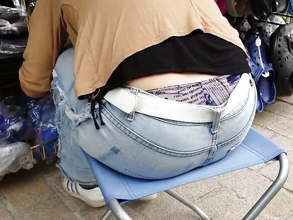 Wanawake wa Ufaransa wanapiga culottes.