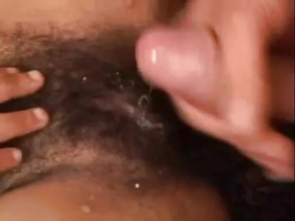 Hindi nyeupe kahaba, bibi na wajukuu, inachukua Dick kwa bei nafuu.