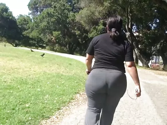 Mama na mwana wa watu wazima wa Mexico wenye hd kubwa ya punda.
