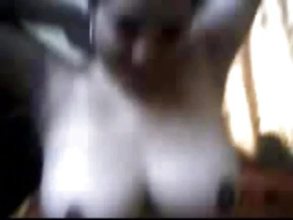 Mwili wa Uchi wa Mallu Aunty kutoka Hoteli ya Porn ya Mama ya Mwana wa India Kusini Afichuliwa na Mpenzi Wake.