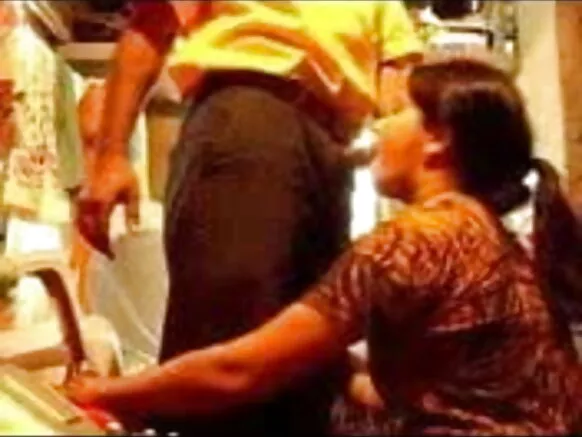 Xxx granny video za kihindi 8 za kihindi.
