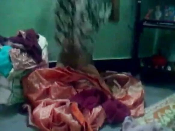 India hutazama video ya ngono ya ngono ya bibi kizee 1084.